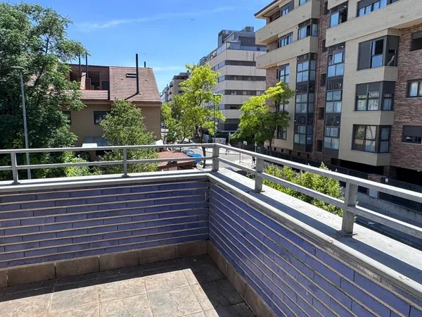 Chalet pareado en Calle Juan José Millas, Rivas Futura - Foto 31