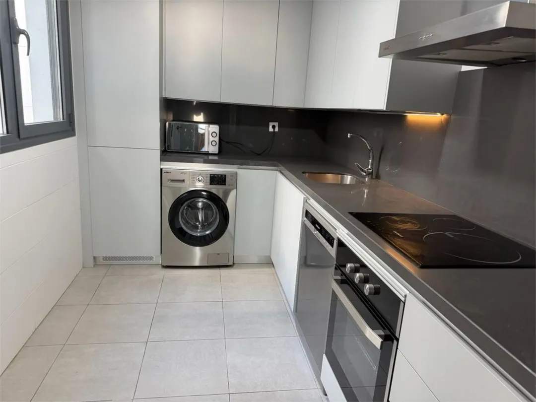 Piso en  Calle Orson Welles 20 - Foto 3