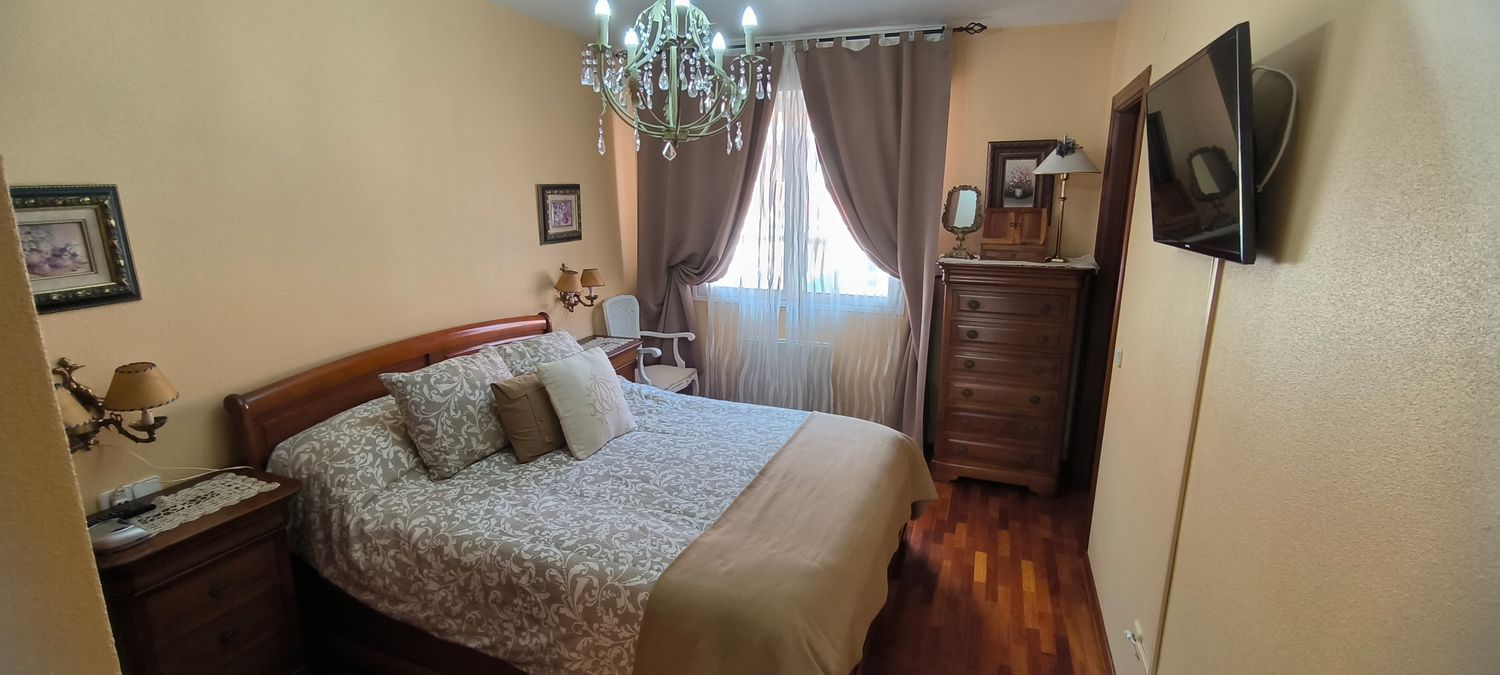 Chalet adosado en calle Quiñones, 22 Ap - Foto 11