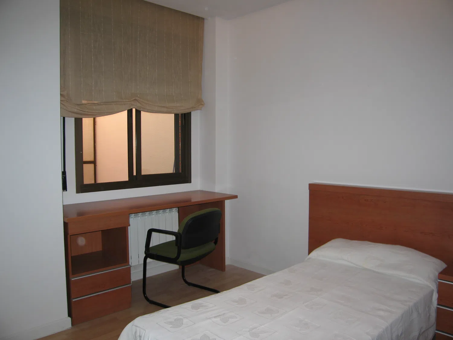 Piso en calle Galileo, 54 - Foto 4