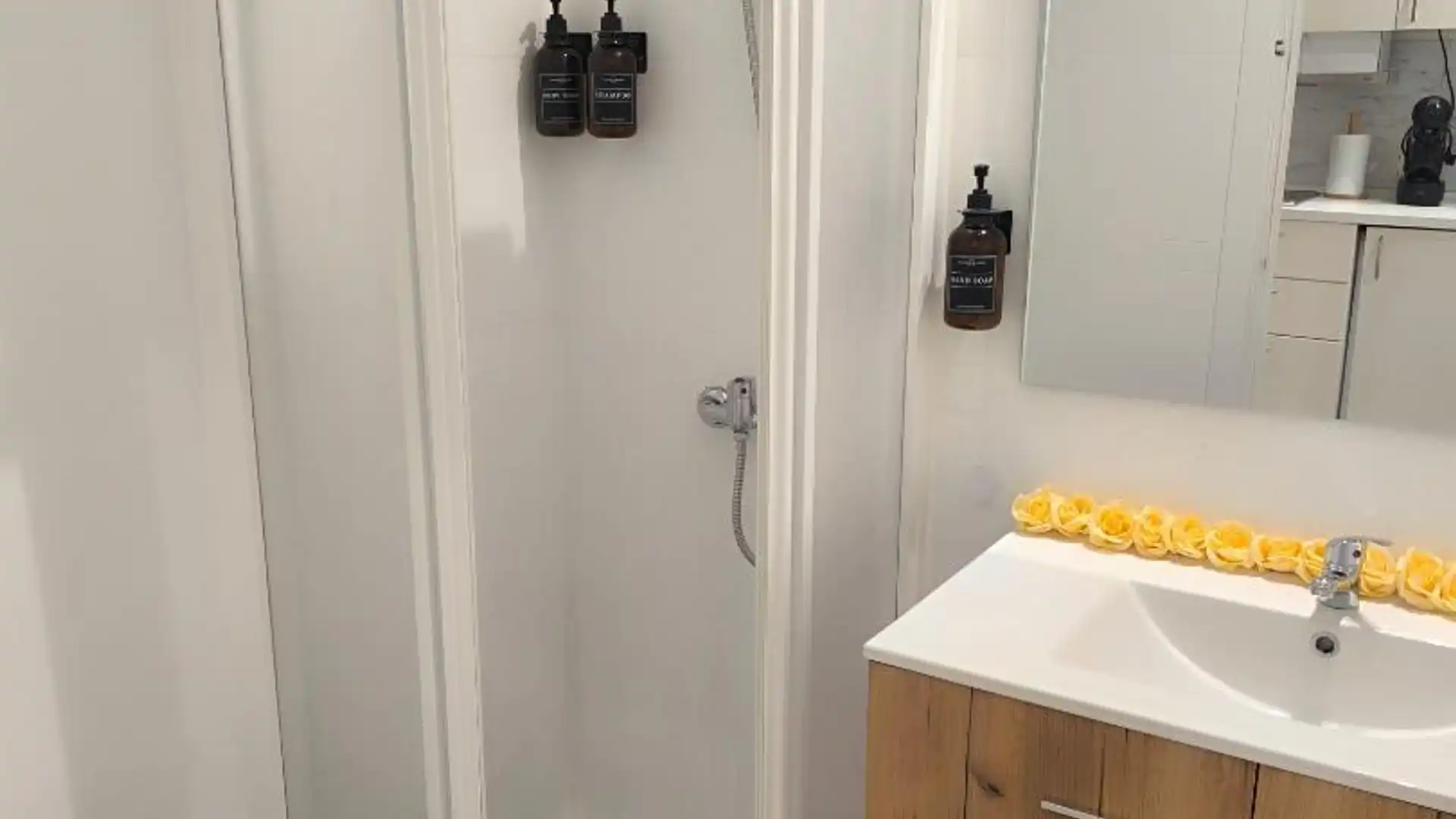 Piso en  Avenida de los Abedules 20 - Foto 8