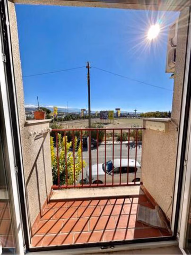 Piso en RESIDENCIAL VILLASOL, MARACENA.