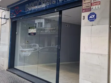 Local comercial en  Calle de León XIII 3 - Foto 2