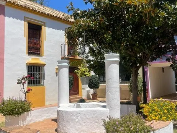 Chalet adosado en Calle Menchu Escobar, 32 - Foto 1