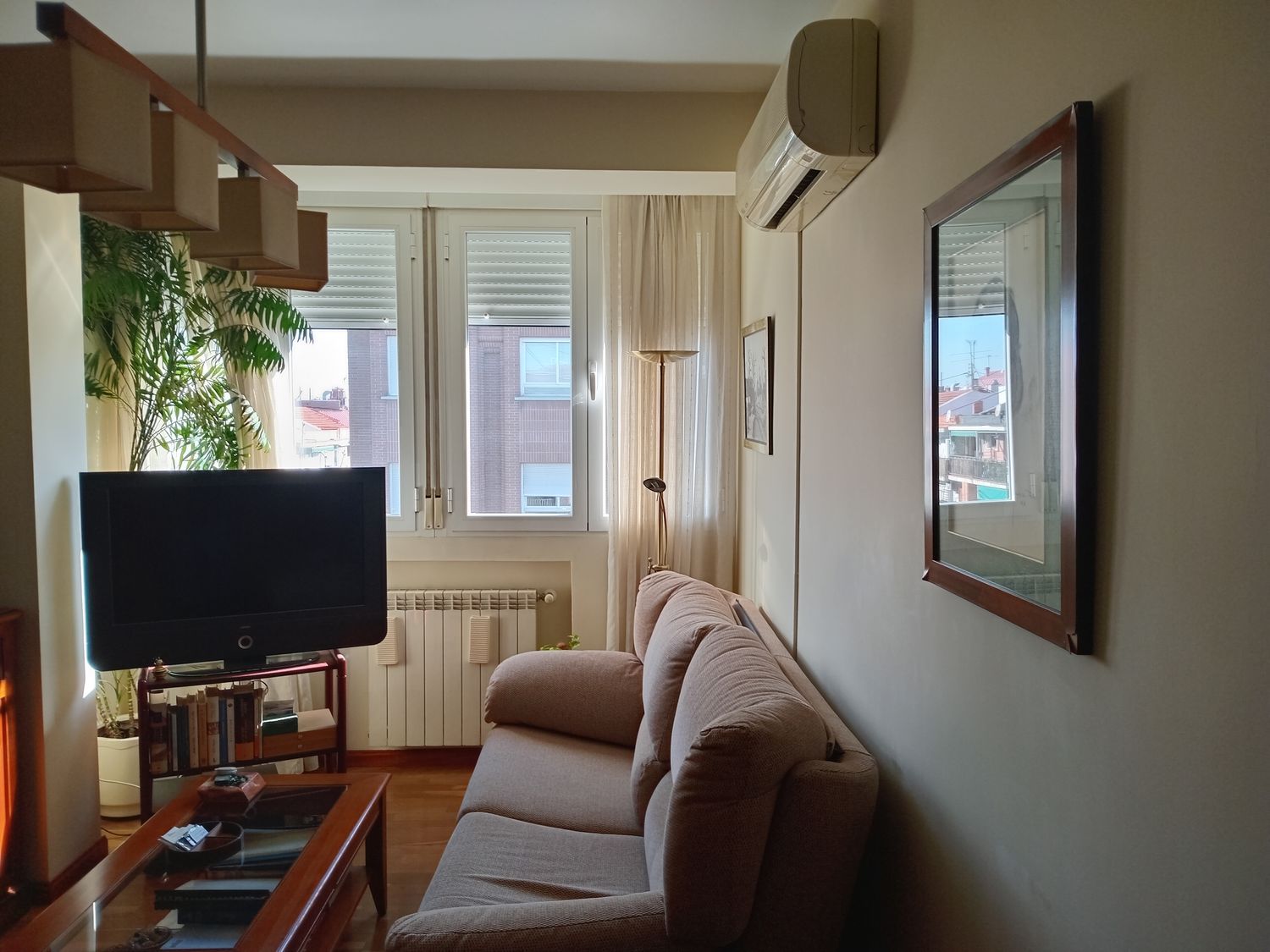 Piso en calle Hermanos de Pablo, 11 - Foto 1