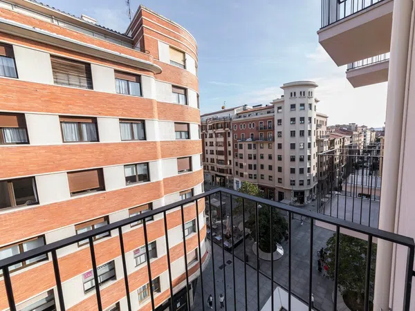 Piso en calle de Tafalla, 18