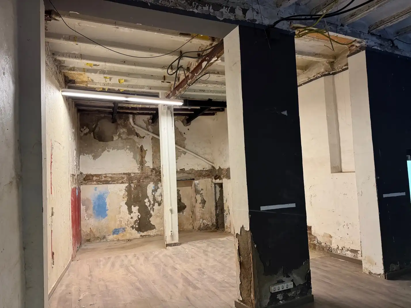 Local comercial en  Carrer de les Beates 8 - Foto 4