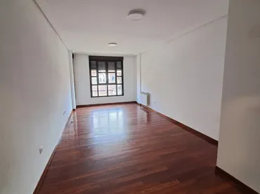 Piso en  LE-441 205 - Foto 2