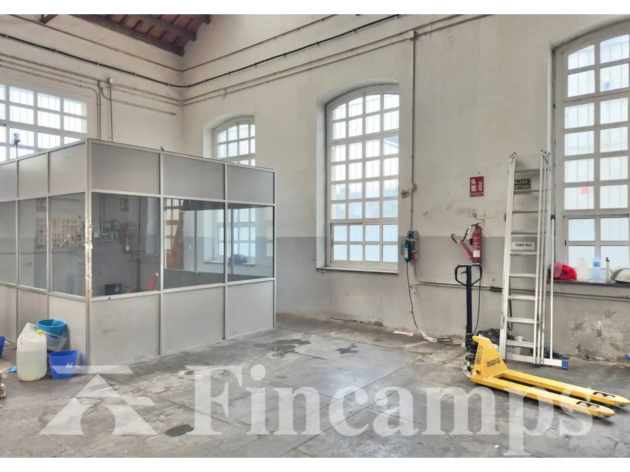 Nave Industrial en  Calle Can Quadres 41 - Foto 4