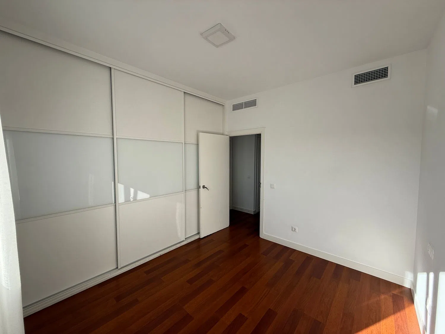 Ático en Barrio Prado de San Sebastián - Ramón Carande - Foto 12