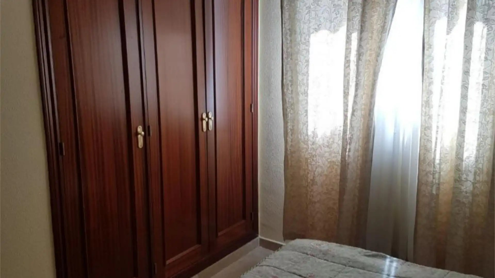 Piso en  Avenida Nuestro Padre Jesús Cautivo 21 - Foto 6