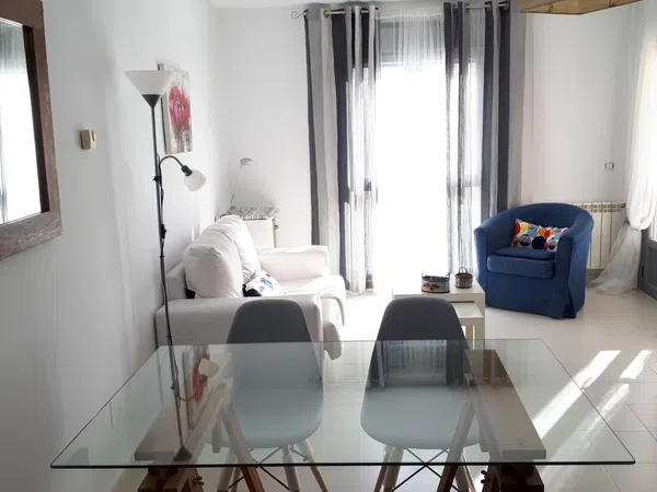 Piso en Calle Canalejas, 17 - Foto 1