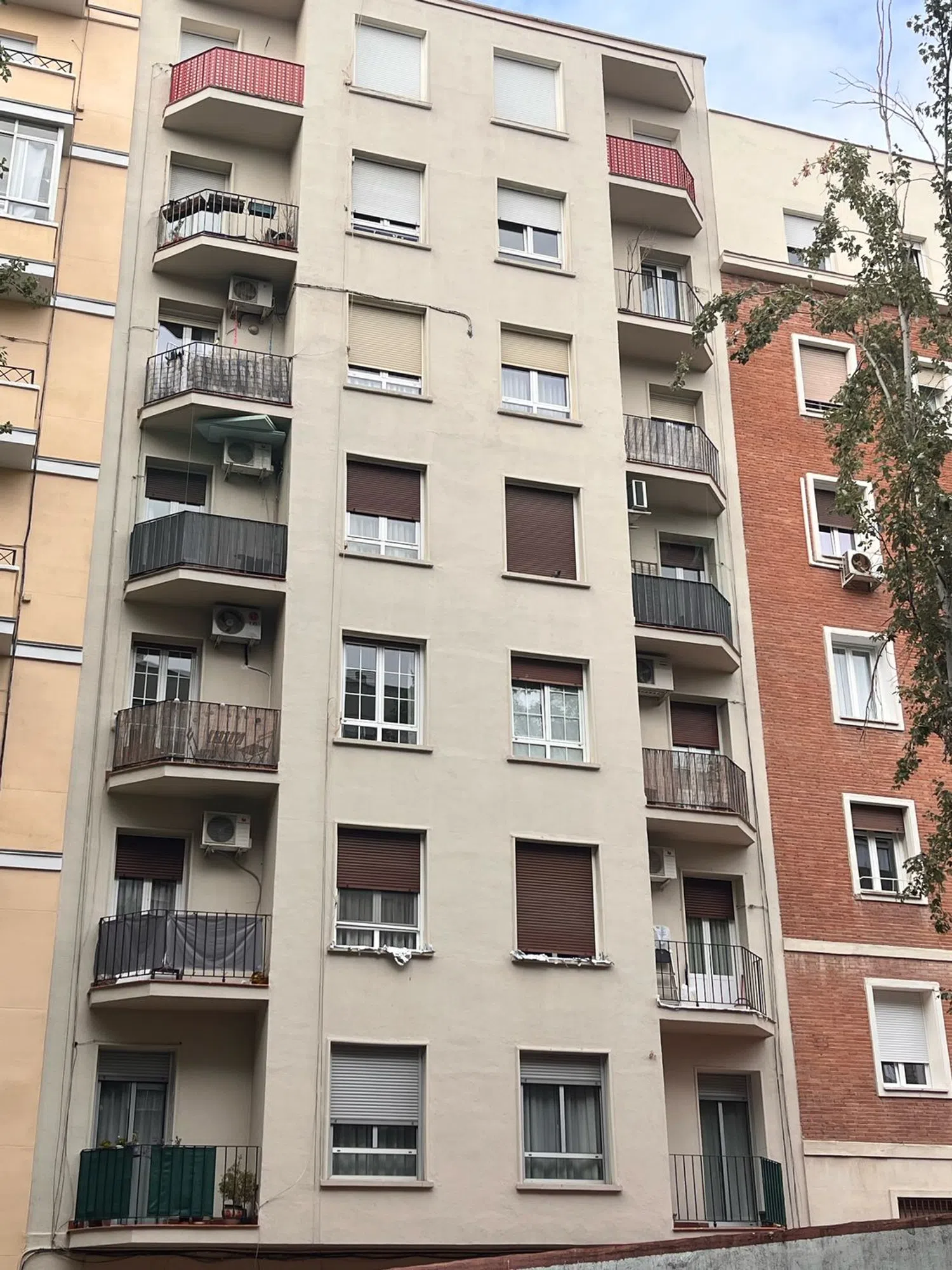 Piso en calle del Doce de Octubre, 42 - Foto 1