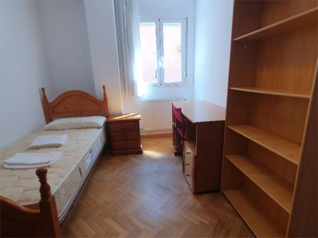 Piso en  Avenida de las Ciudades 5 - Foto 13