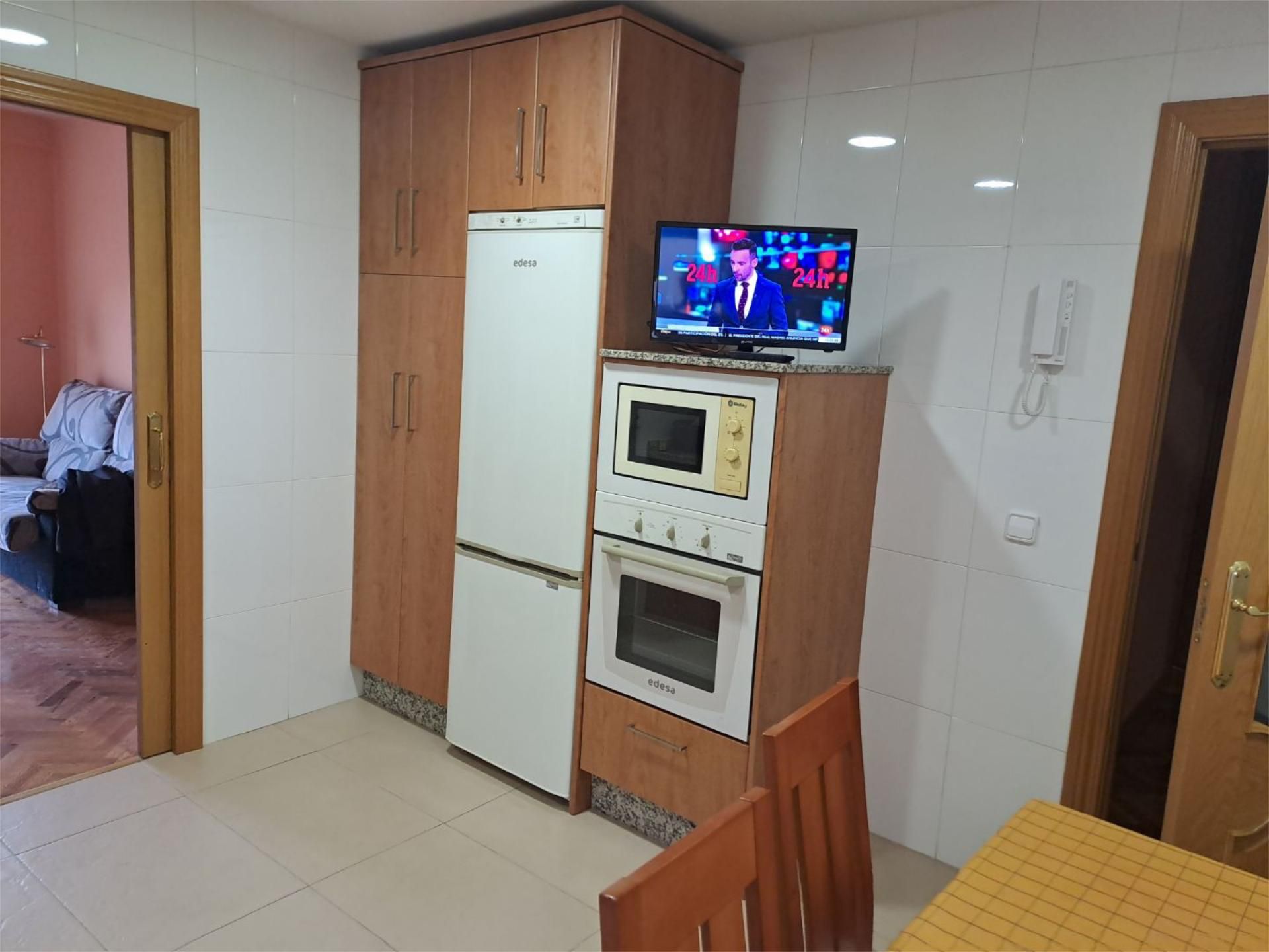 Piso en  Paseo de San Vicente 46 - Foto 6