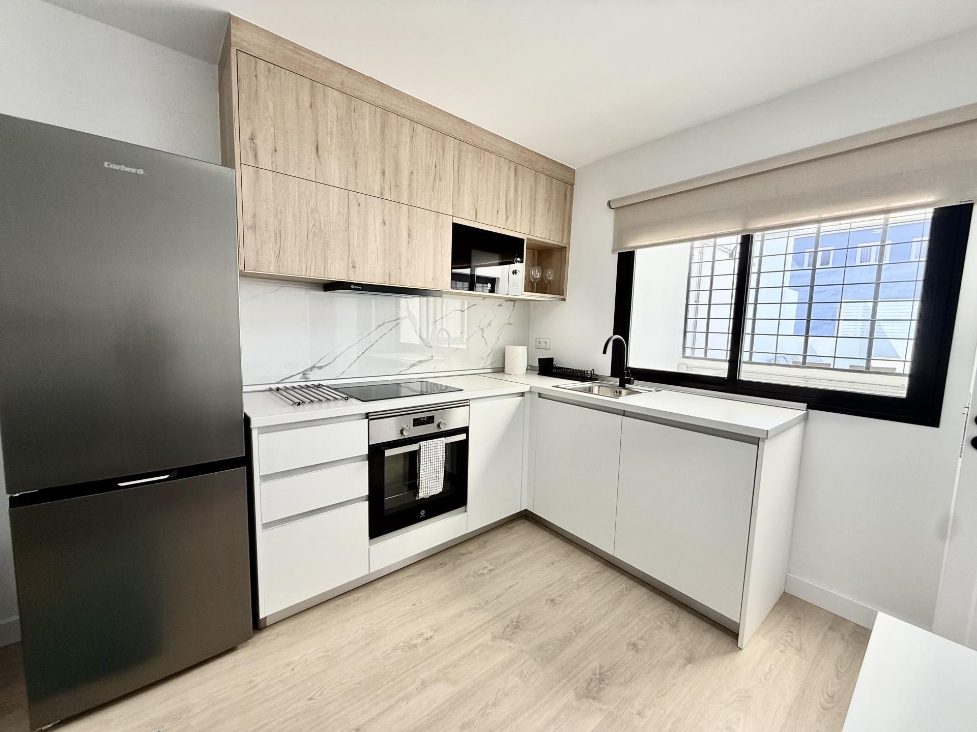 Piso en  Calle Salvador Calderón 10 - Foto 13