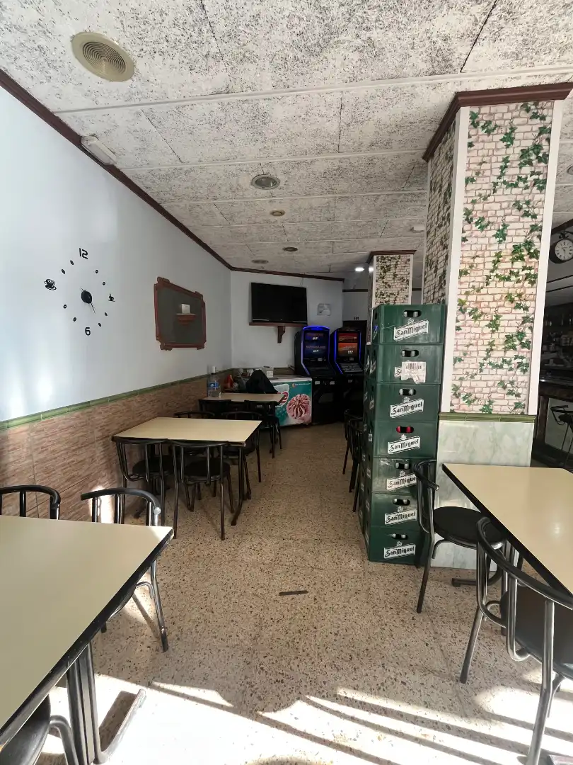 Local comercial en Mollet del Vallès - Foto 5