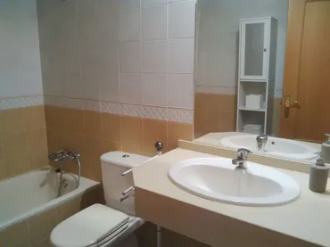 Piso en  Carrer Xaloc 8 - Foto 16
