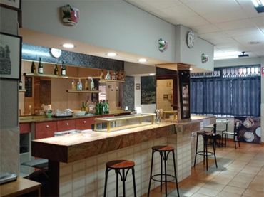 Local comercial en  Calle Antonio Maura 31 - Foto 2