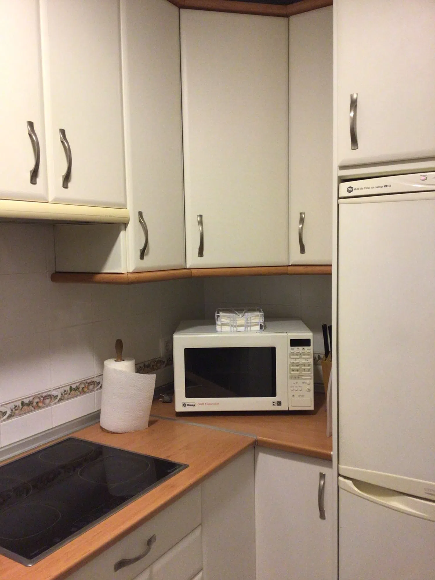 Piso en calle Teodosio, 7 - Foto 5