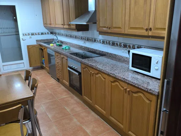 Piso en Calle Monestir de Poblet, 22 Ne, Piscinas, Piscinas - Foto 1