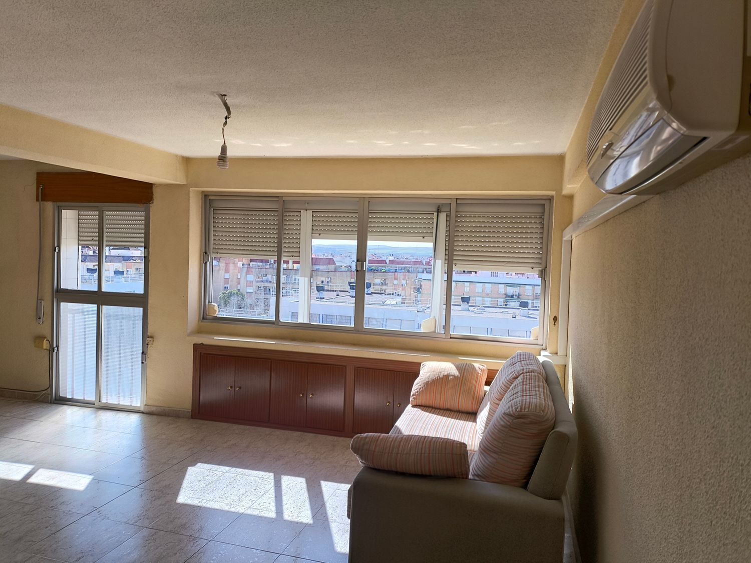 Piso en avenida de Carlos III, 28