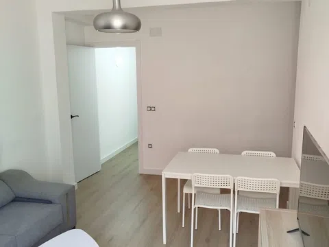 Piso en calle Caravaca de la Cruz, 1