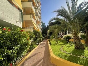 Apartamento en  Carrer de la Serrania del Túria 4 - Foto 3