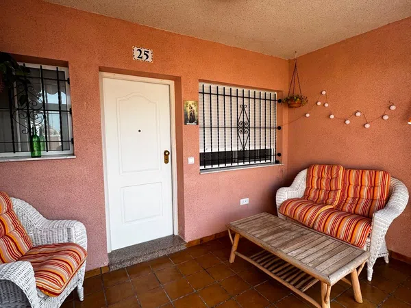 Chalet adosado en Calle Margaritas, 25, Los Peñascos-El Salero-Los Imbernones, Los Peñascos-El Salero-Los Imbernones - Foto 4