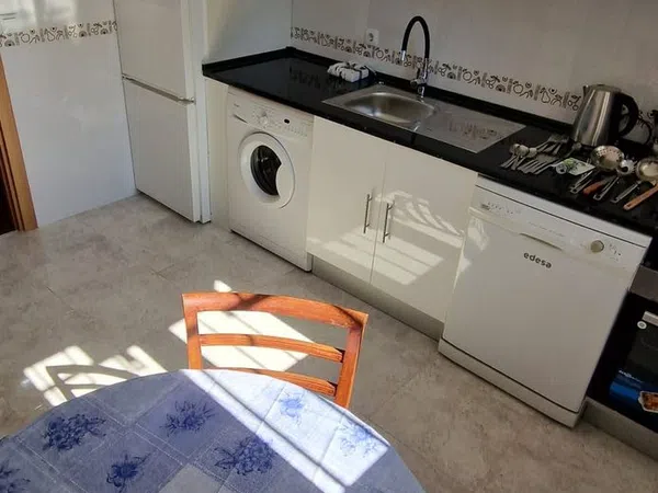 Piso en Calle de Villamanín s/n, Lucero - Foto 4