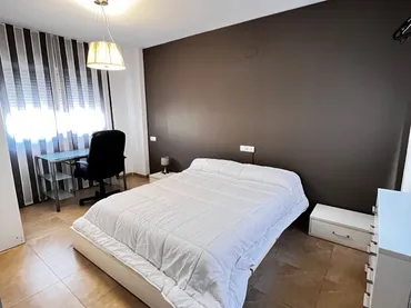 Piso en  Calle Hernán Cortés 28 - Foto 3