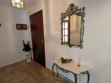 Piso en  Calle Joaquín Román Álvarez 1 - Foto 8