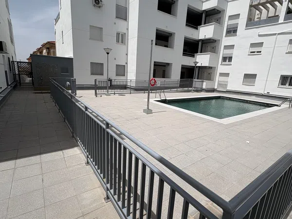 Piso en Calle Álamos, 27, Residencial Triana - Barrio Alto, Residencial Triana - Barrio Alto - Foto 1