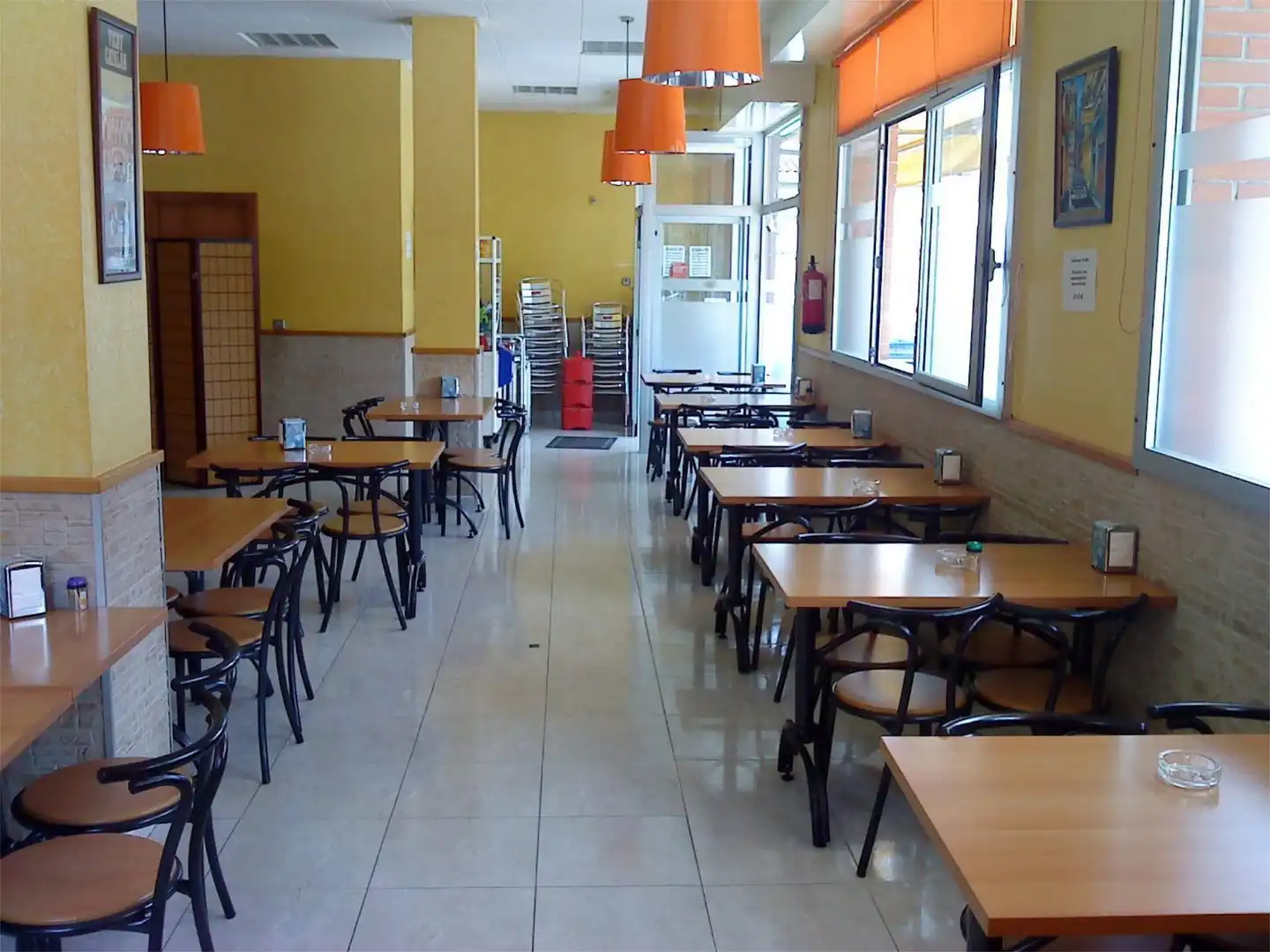 Local comercial en  Carrer Ramon i Cajal 7 - Foto 3