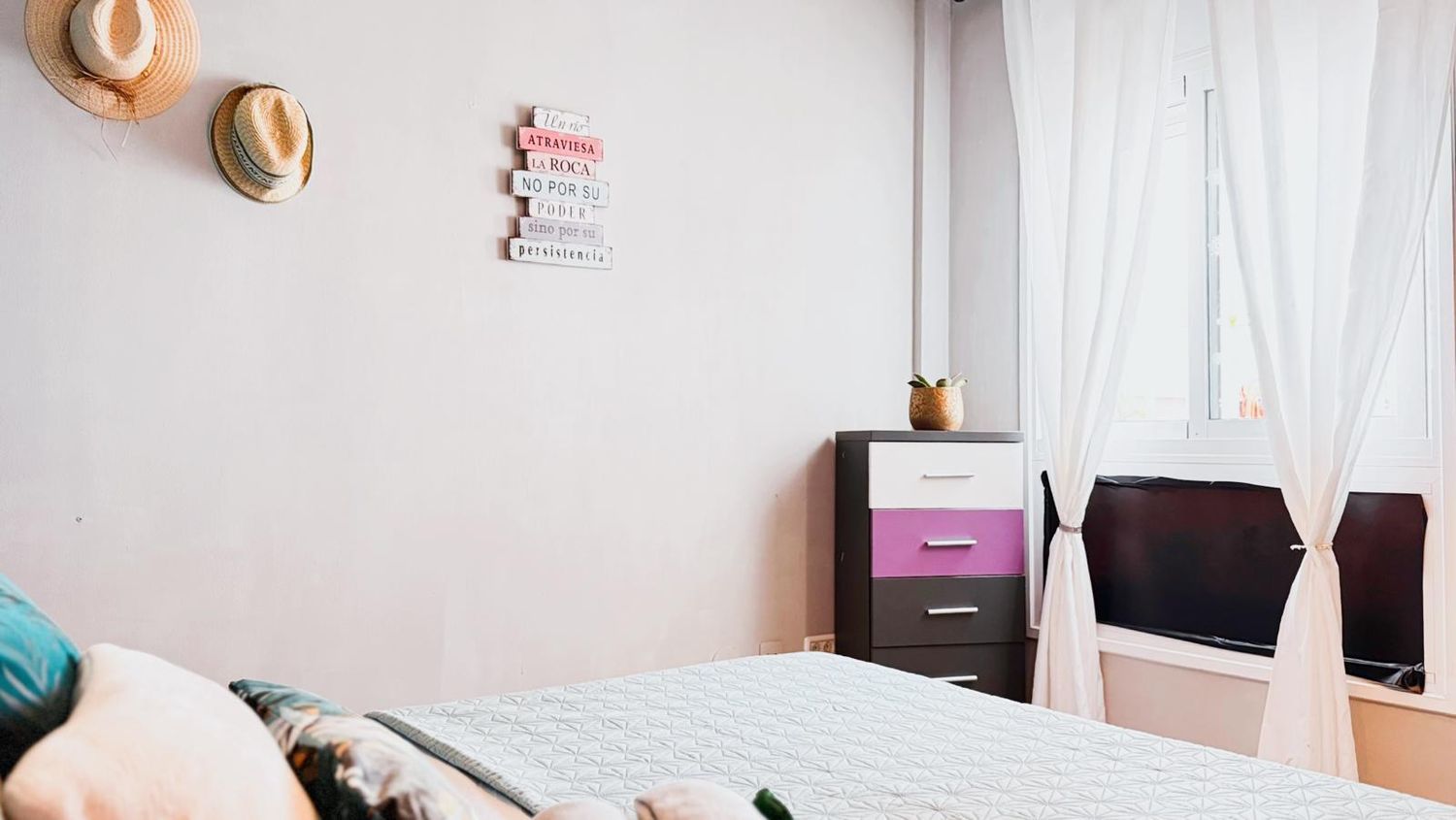 Piso en calle Reina Sofía, 23 - Foto 2