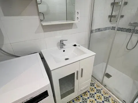 Estudio en calle carabias, 18