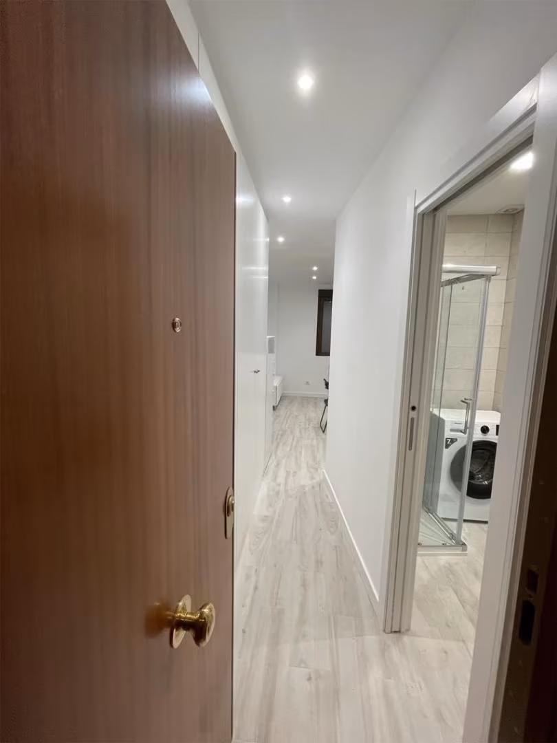 Estudio en  Gran Vía 45 - Foto 4