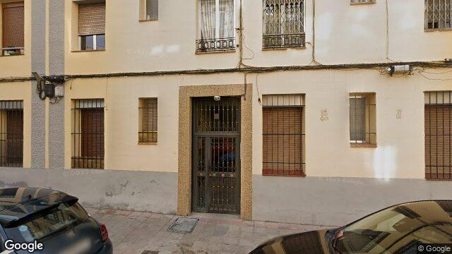 Vista de la calle de Piso en Calle Alejandro Saint Aubín, 11