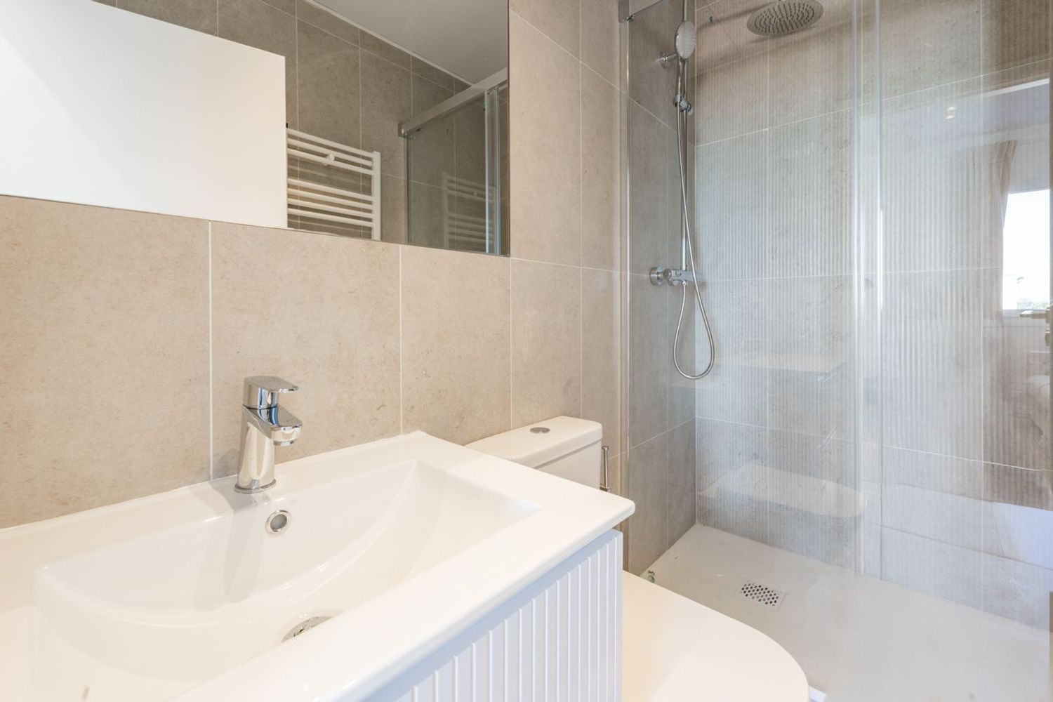 Piso en calle de Beatriz Galindo - Foto 20