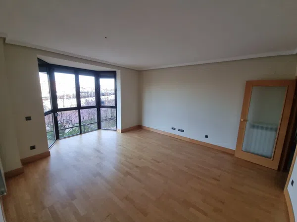 Piso en calle Augustóbriga, 5