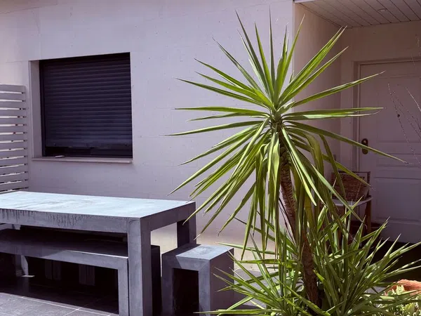 Chalet adosado en Calle de Biel, 55, Valdefierro - Foto 1