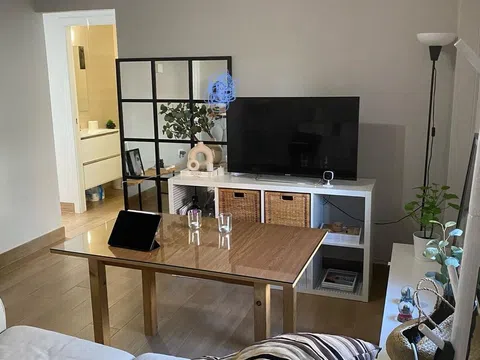 Piso en calle Segre, 12