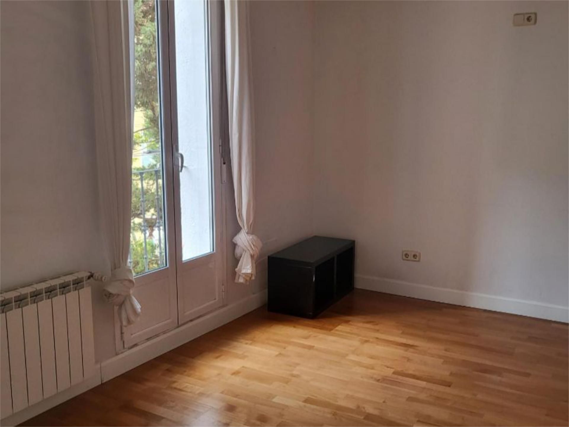 Piso en  Calle de Toledo 106