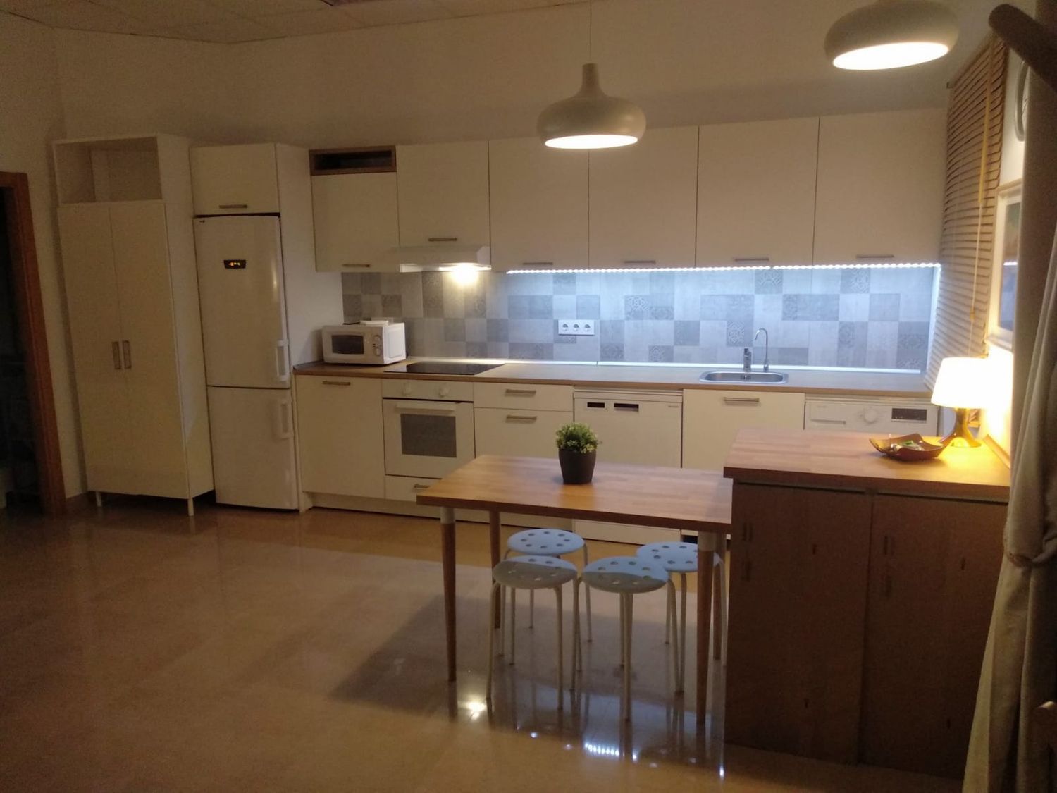 Piso en calle Constanza de Avilés, 31 - Foto 7