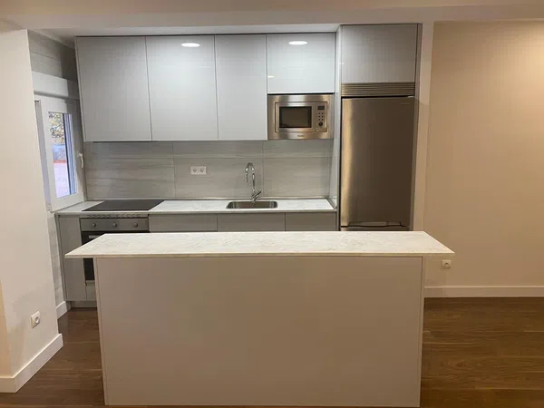 Piso en avenida de Alberto de Alcocer, 32