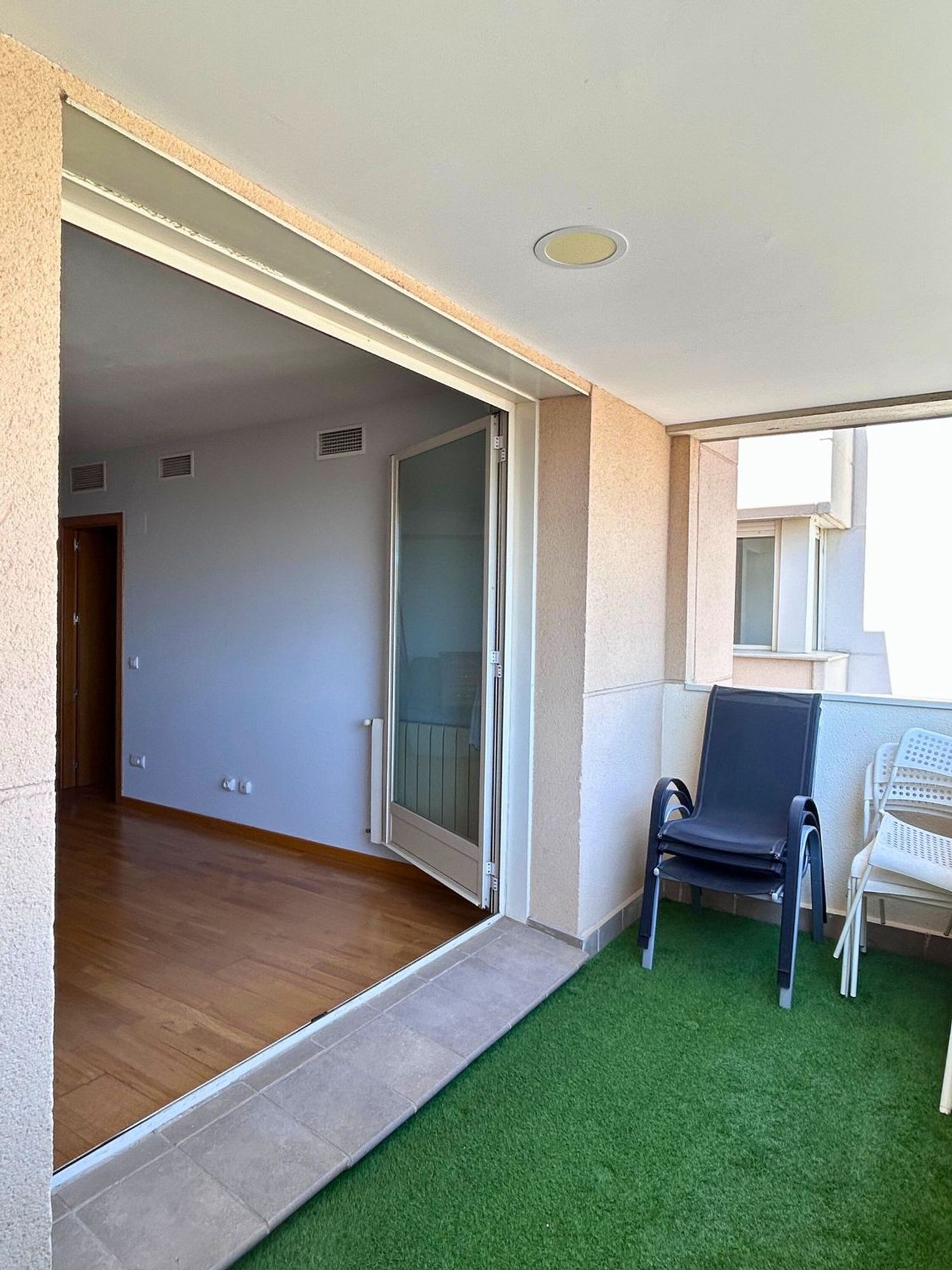 Piso en calle de Valcarlos, 35 - Foto 2