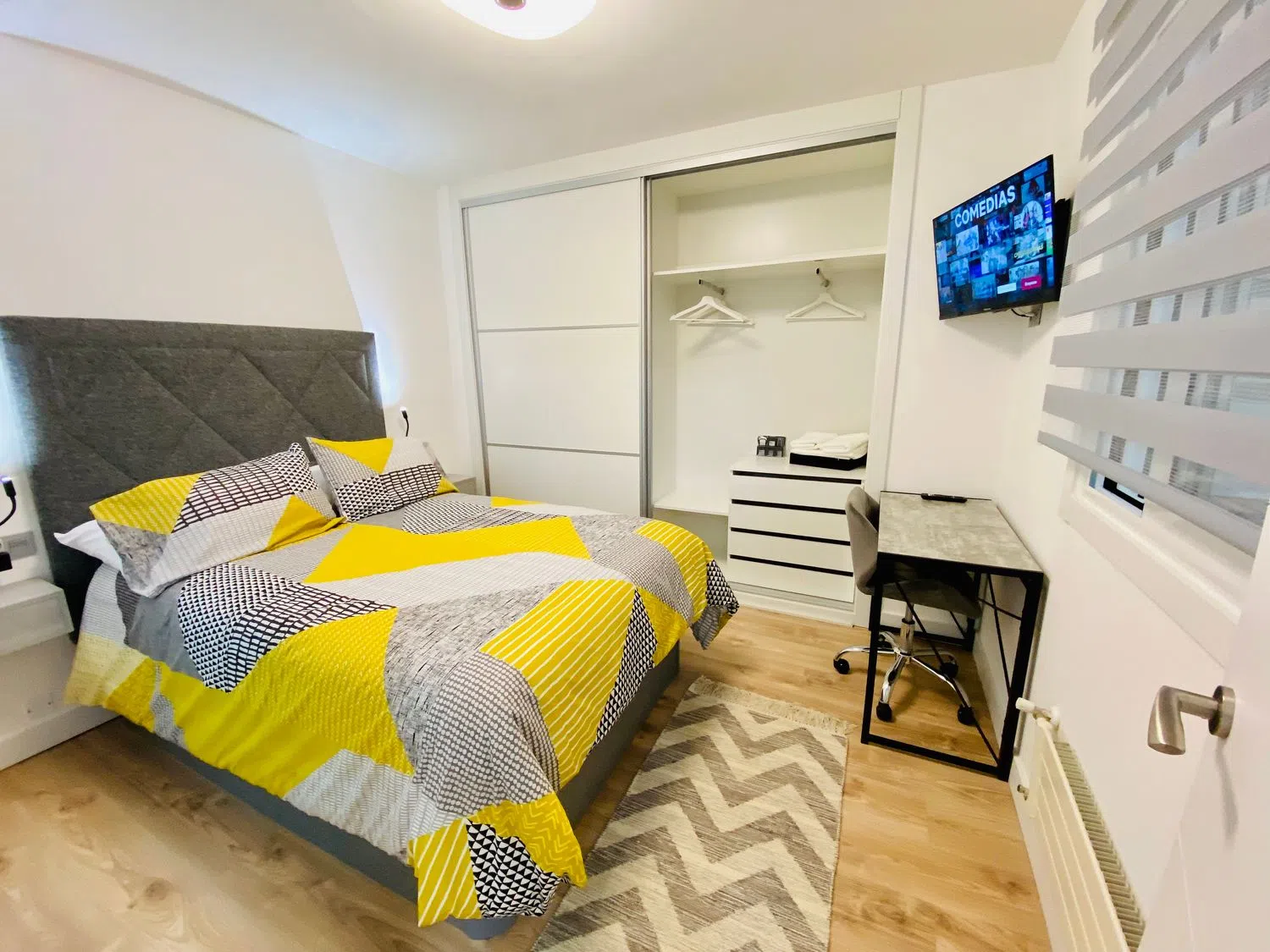 Piso en calle de Julia Minguillón, 4 - Foto 2