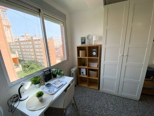Piso en Calle del Doctor Vicente Pallarés, 12, L'Amistat - Foto 3