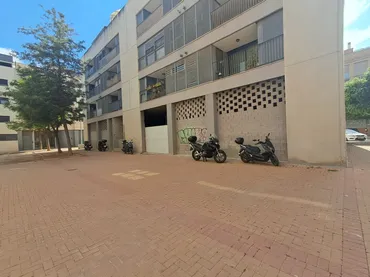 Local comercial en  Carrer Montcada - Foto 3