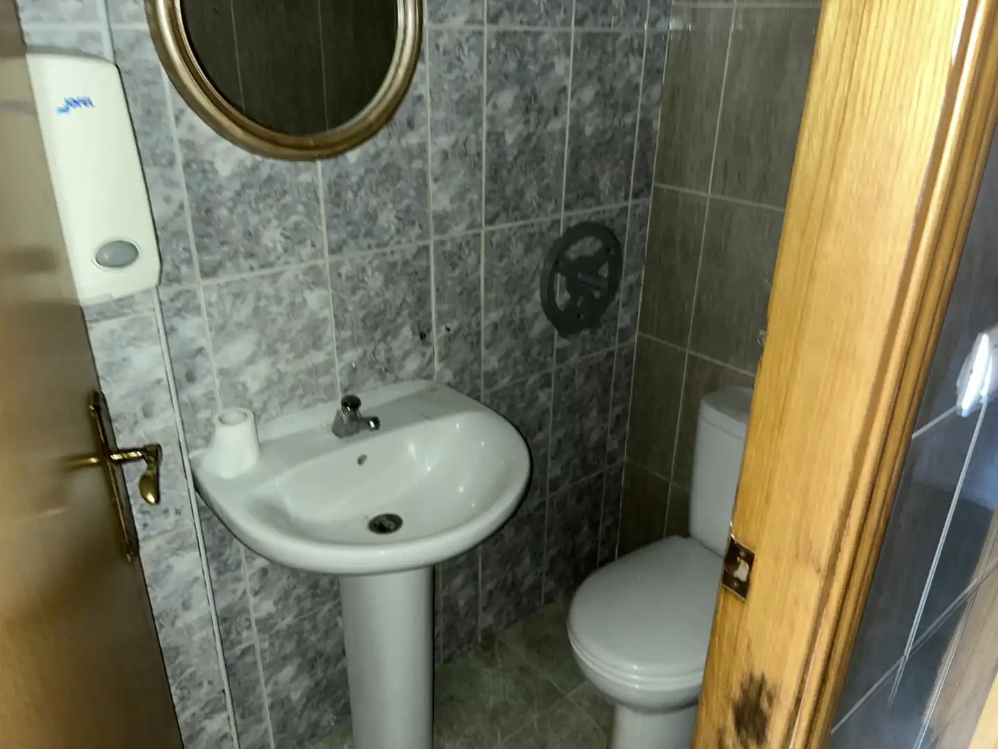 Local comercial en  Calle Fenaquita 514 - Foto 5